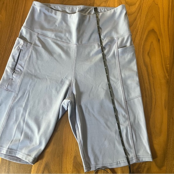 Adrienne Vitadini Sport Light Purple Gray Long Women's Biker Shorts Size Large - Picture 3 of 10